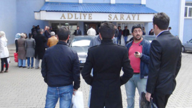 6 kadro için klavyede yarıştılar