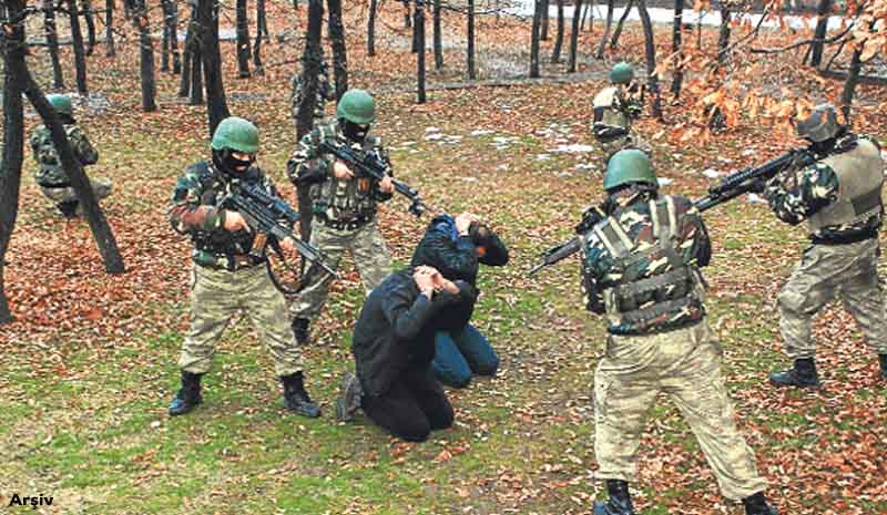 Aranan PKK`lılar yakalandı