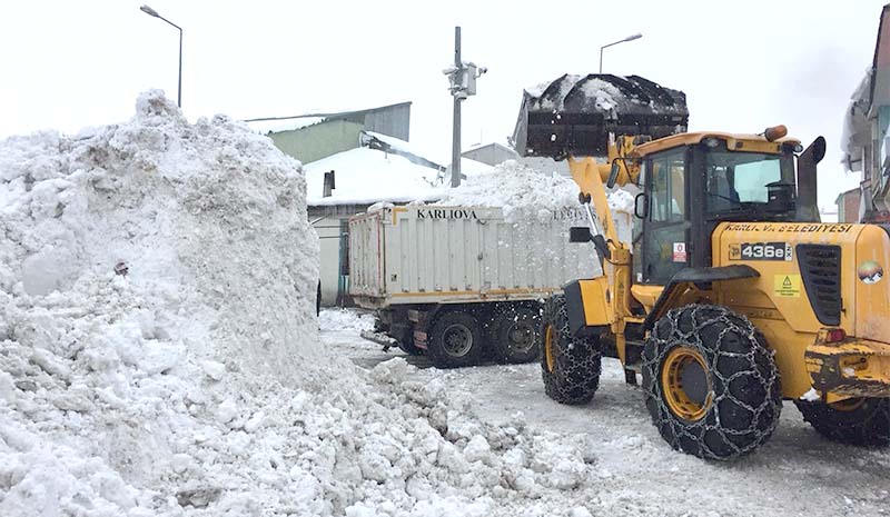 241 köy yolu ulaşıma açıldı