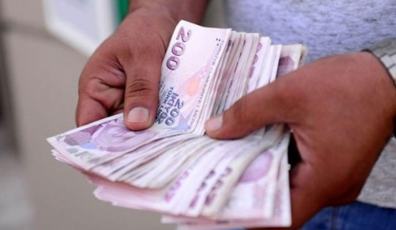 500 bin işçiye 3 bin TL ikramiye