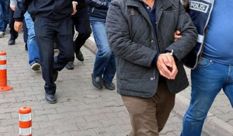 Karlıova`da 13 kişiye ceza yağdı