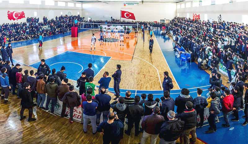 Voleybol Turnuvası Başladı