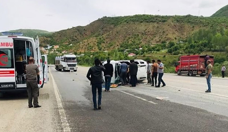 Trafik kazası: 1 ölü 3 yaralı