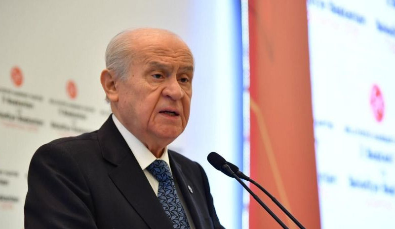 Bahçeli, 16 İl Başkanıyla Görüştü