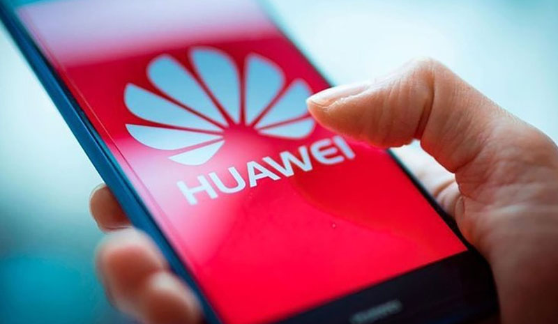 Google, Huawei`nin iki `bomba` telefonunu listeden çıkardı
