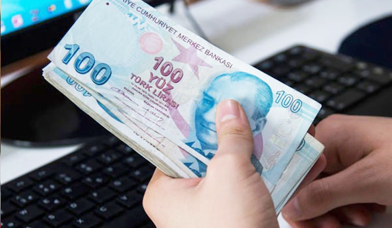 Muhtaç yaşlıya 601 lira