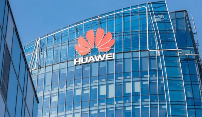 Huawei`den beklenmedik işçi çıkarma kararı!