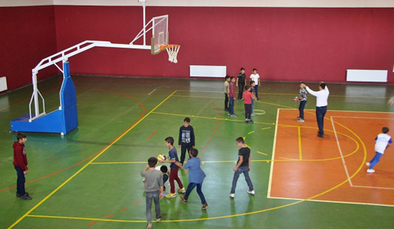Karlıova`da voleybol eğitim kursu başladı