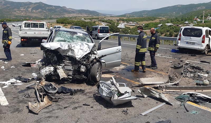 Trafik kazası: 5 yaralı