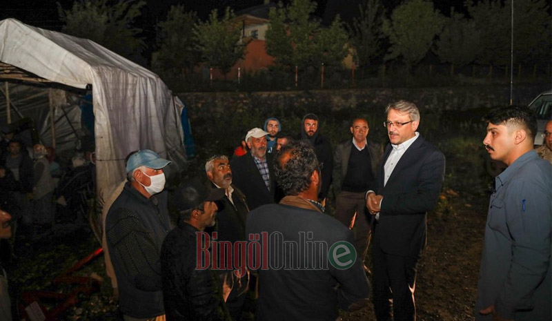 Vali Ekinci Deprem Bölgesinde...