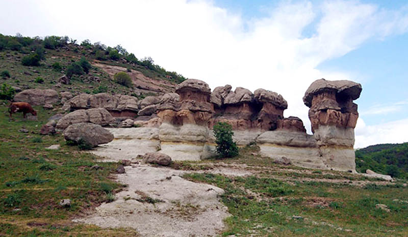 Külahlı taşlar için turizm önerisi