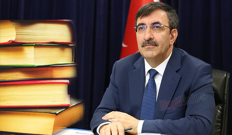 Yılmaz`dan Bingöl Üniversitesi`ne Kitap Bağışı