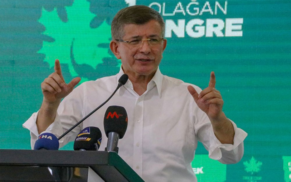 Davutoğlu: 2021`de seçim olma ihtimali yüksek