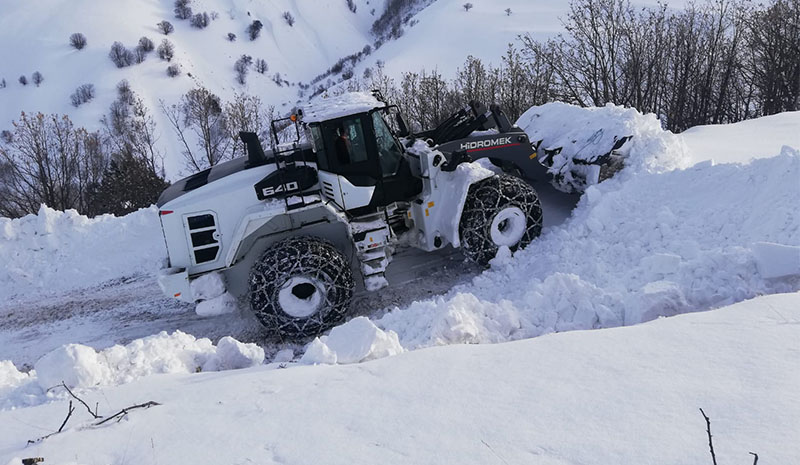 Bingöl`de 281 köy yolu ulaşıma açıldı