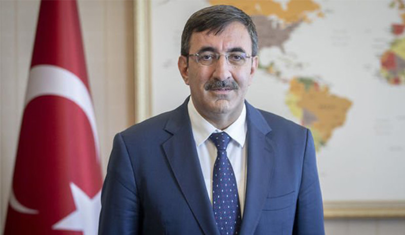 Yılmaz: `İnsan hayatı söz konusuysa farklılıklar unutulmalı`