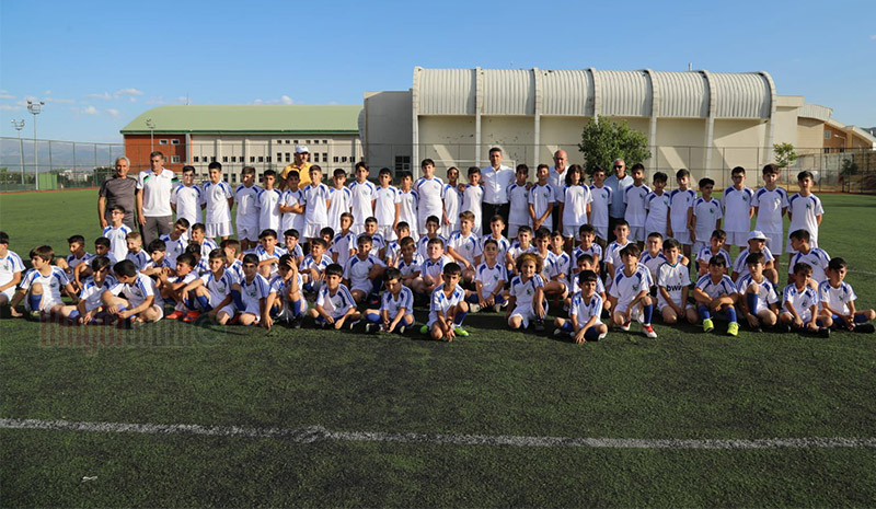 Yaz Futbol Okulu Tamamlandı