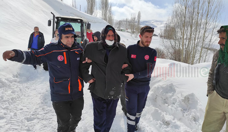 AFAD, köyde mahsur kalan hastaya ulaştı