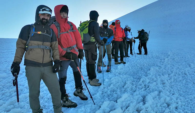 Ağrı dağına zirve tırmanışı