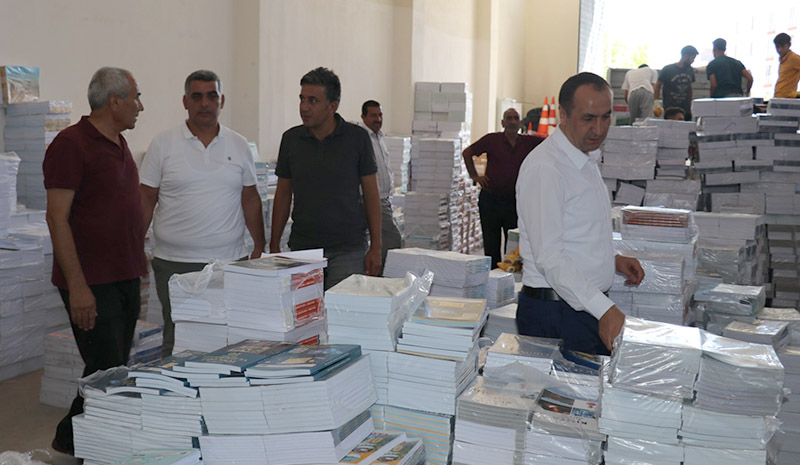 Bingöl`de 60 Bin öğrenciye ücretsiz ders kitabı