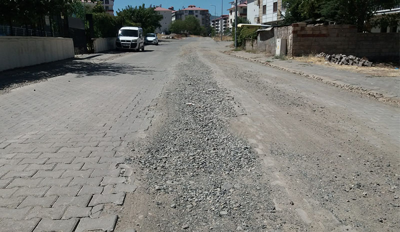 Kültür`de yol sorunu çözüm bekliyor