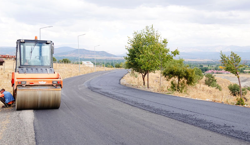 Doğum Hastanesi ve İçmeler yolu asfaltlandı