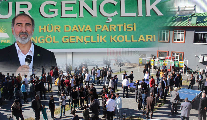 Yılmaz; `Gençler bu toplumun umududur`