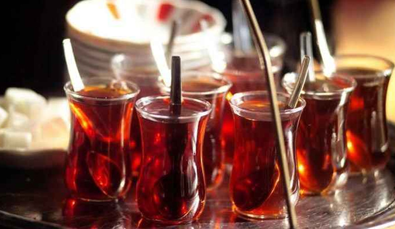 Bingöl`de çay tiryakilerine kötü haber! Zam geldi