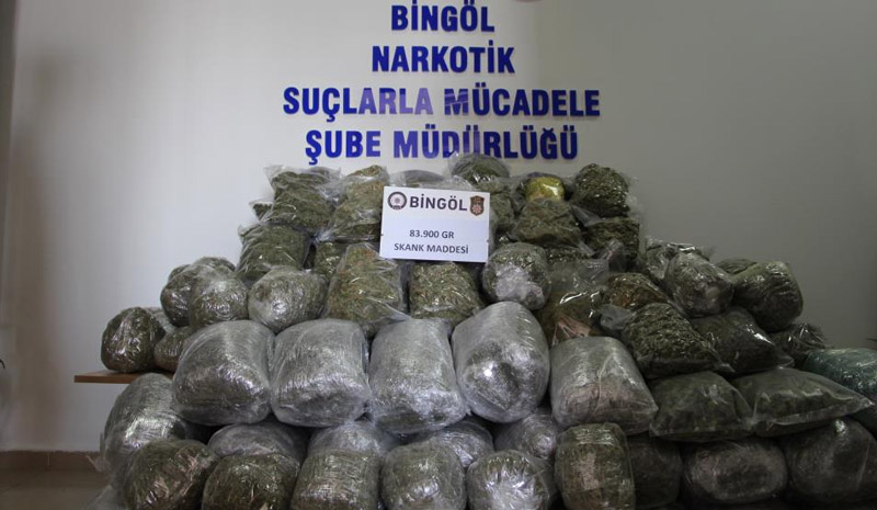 Bingöl`de 84 Kilo Esrar Ele Geçirildi
