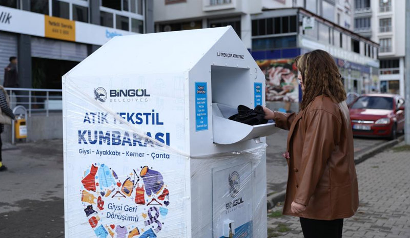 Bingöl`de kullanılmış kıyafetler ekonomiye kazandırılıyor