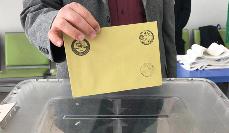 YSK aday adayları için istifa takvimini açıkladı