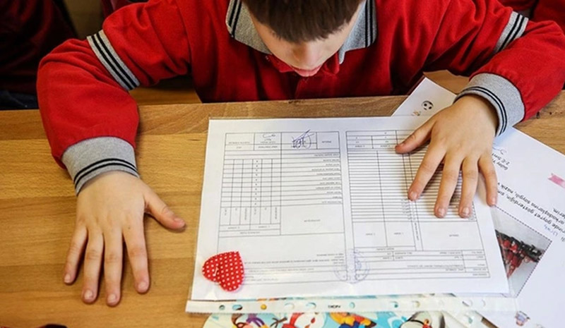 Bakan Tekin duyurdu! Okullarda müfredat değişiyor