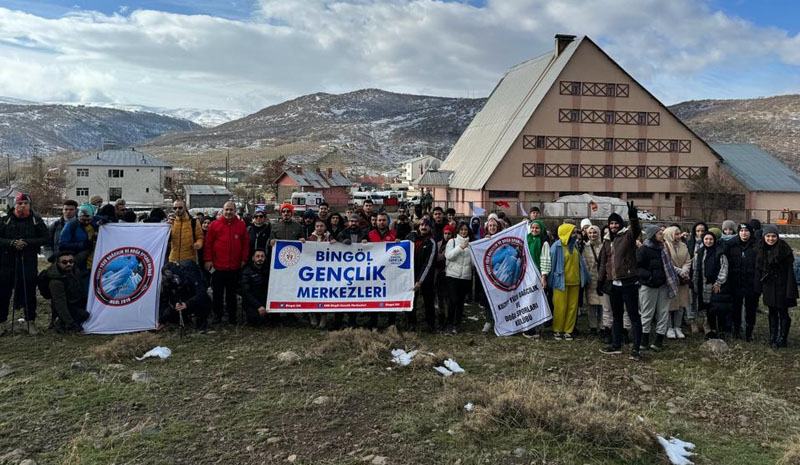 Gençlerden Şarge`ye tırmanış