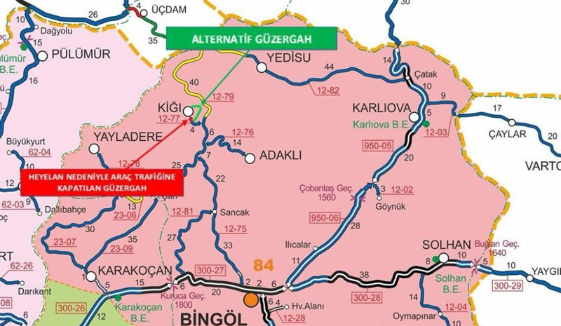 Kiğı yolu heyelan nedeni ile trafiğe kapandı