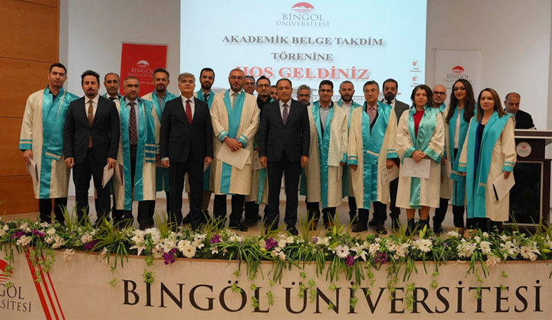 Bingöl`de 80 Yeni Akademisyene ‘Tebrik Belgesi`