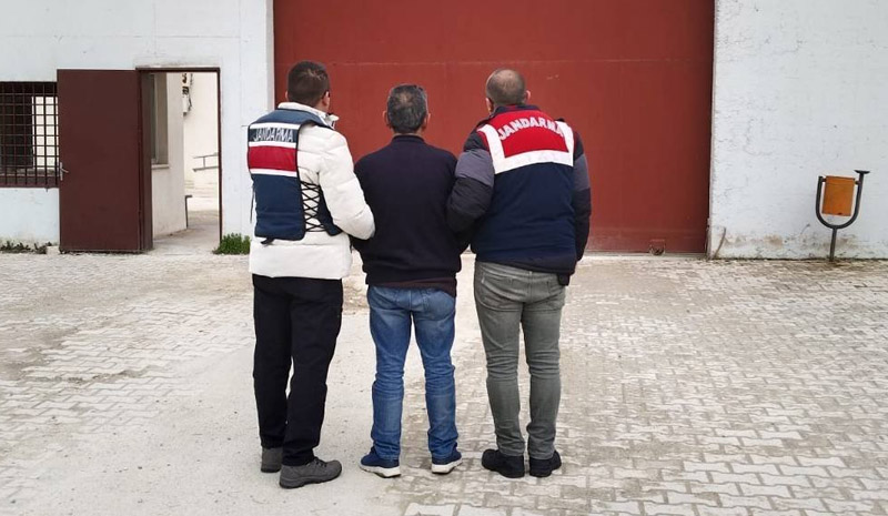 Hapis cezası vardı, yakalandı!