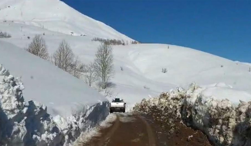 Merkezde bahar güneşi, Yayladere`de karla mücadele