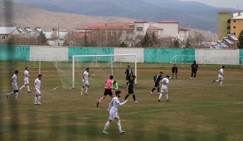 12 Bingölspor rayici 4 yaptı