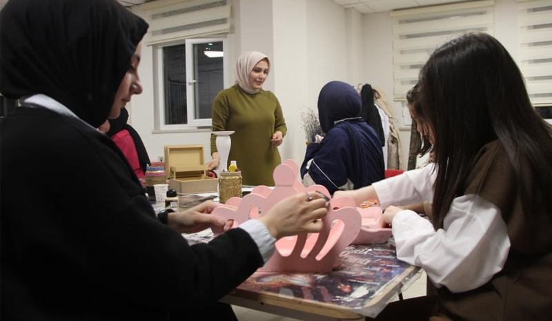 Bingöl`de geri dönüşümden sanata….