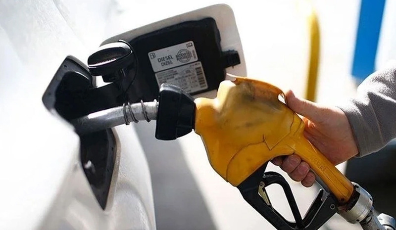 Benzine indirim geliyor!