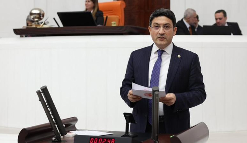 Korkutata, Avrupa`da Aşırı Sağın Yükselişini Değerlendirdi