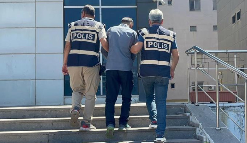Bingöl`de suç makinesi firari şahıs yakalandı
