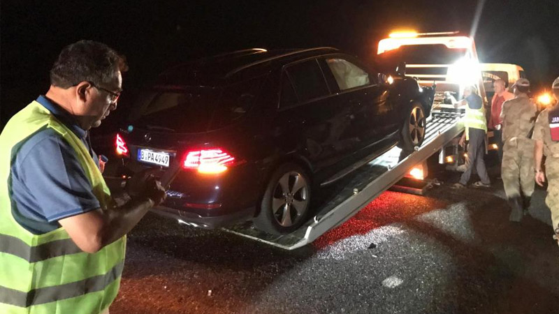 Başıboş inek kazaya sebep oldu!