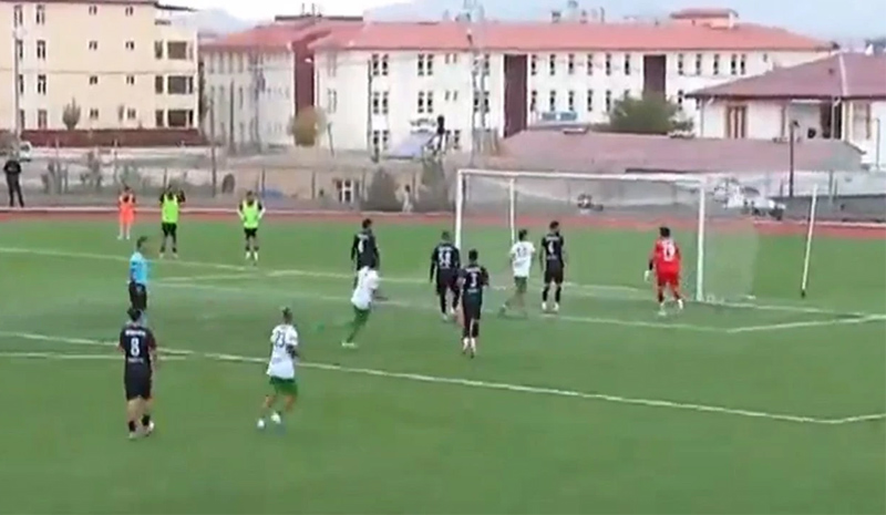 12Bingölspor Ağrı deplasmanından da 3 puanla döndü