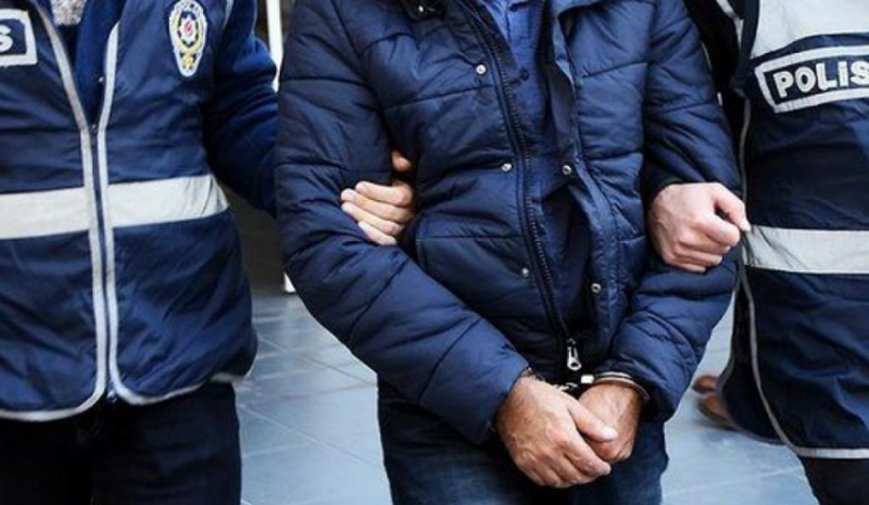 Bingöl`de aranan şahıs, başkasına ait kimlikle yakalandı