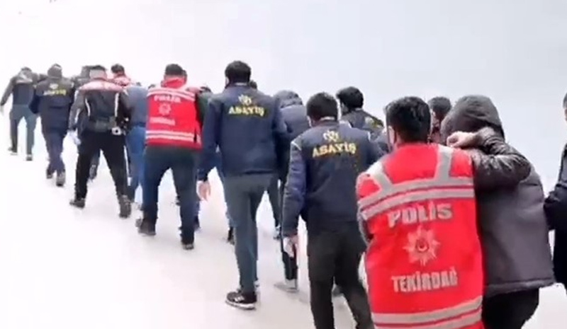 Kablo hırsızlığı çetesi çökertildi