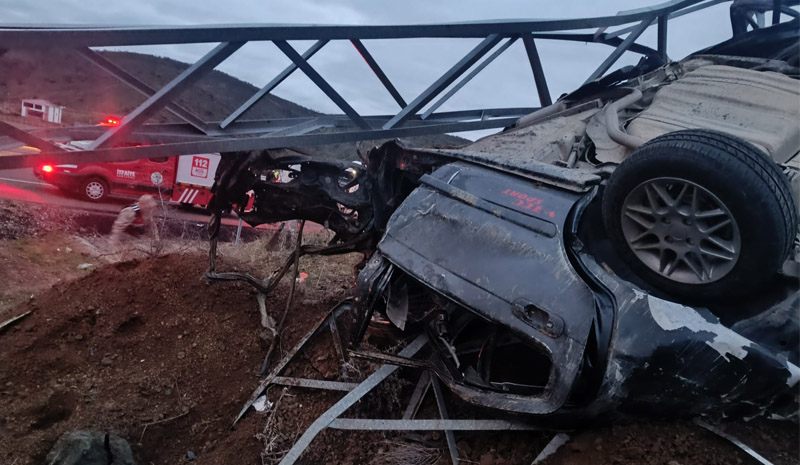 Bingöl`de hastane personelleri kaza yaptı! 1 ölü, 1 yaralı