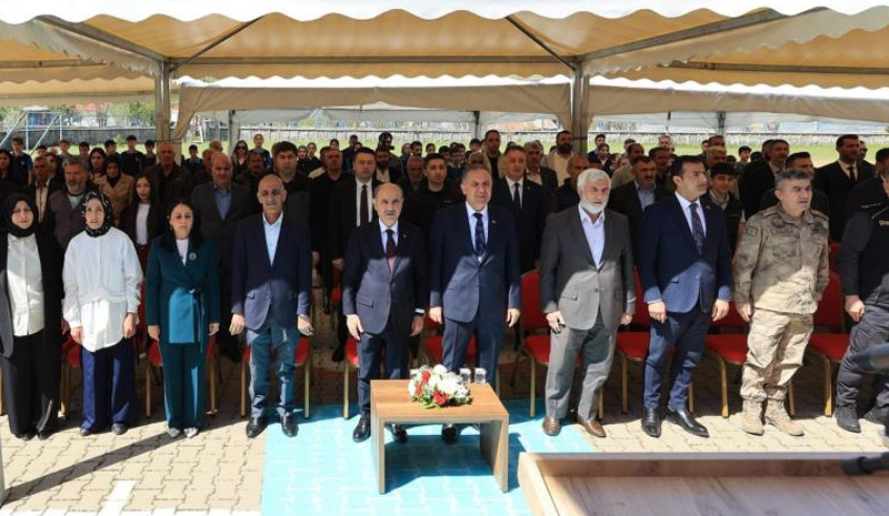 Şırnak`tan Bingöl`e kitap kardeşliği