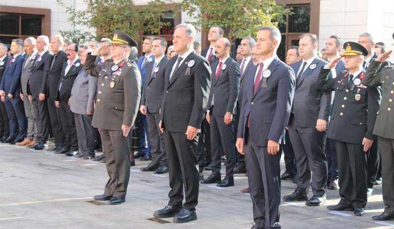 Bingöl`de 10 Kasım Atatürk`ü anma programı düzenlendi