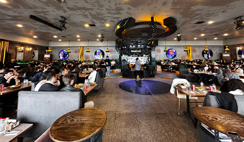 İstanbul`da Bingöllü Öğrencilere Anlamlı Destek