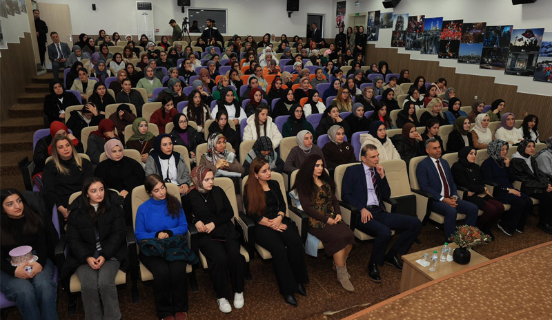 Vali Usta, Kariyer Günleri`nde Gençlerle Buluştu